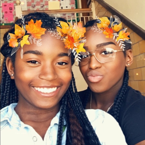 Meet your Posher, Jocelyn - Picture 1 of 1